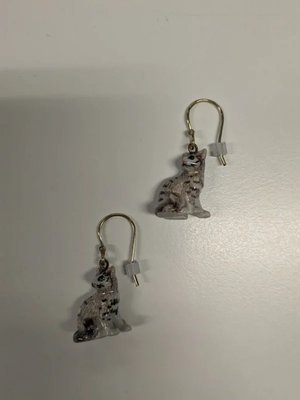 And Mary Tabby Cat Earrings Grey