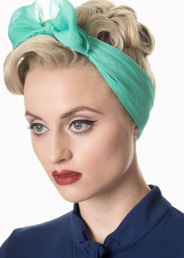 Banned Gradiation Scarf Mint