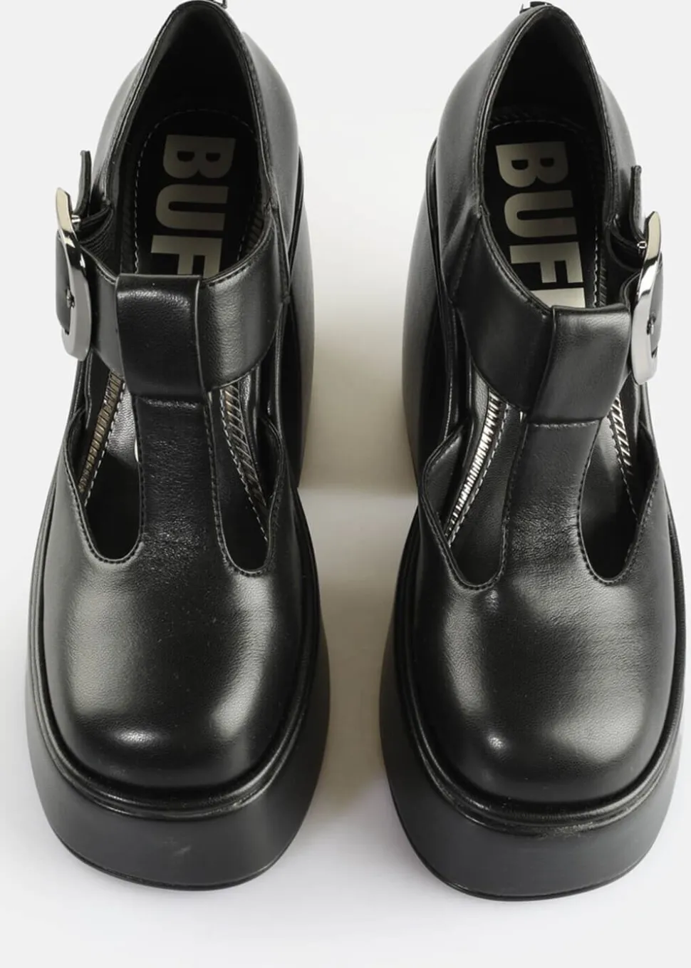 buffalo_london_heart_jane_1.webp Buffalo London Heart Jane Platform Pumps Black