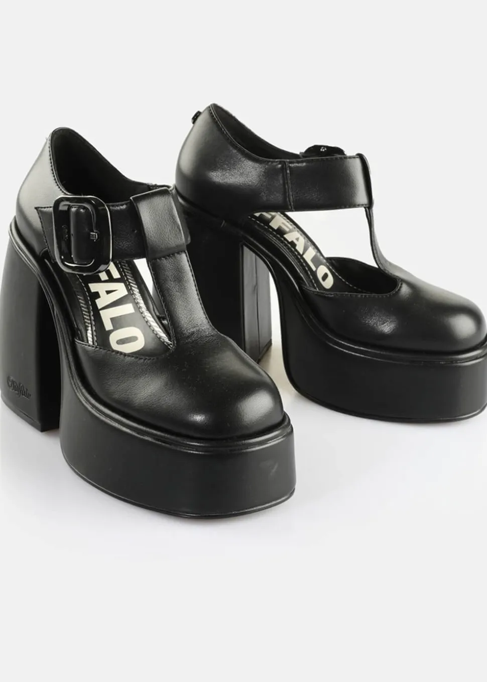buffalo_london_heart_jane_2.webp Buffalo London Heart Jane Platform Pumps Black