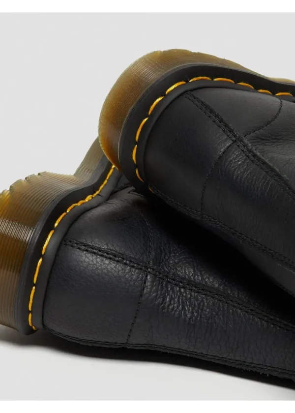 Dr. Martens 1B99 Virginia Boots Black