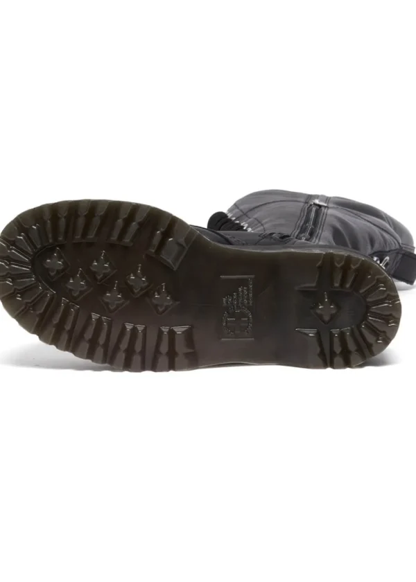Dr. Martens 28i XTRM Max Platform Virginia Leather Boots Black