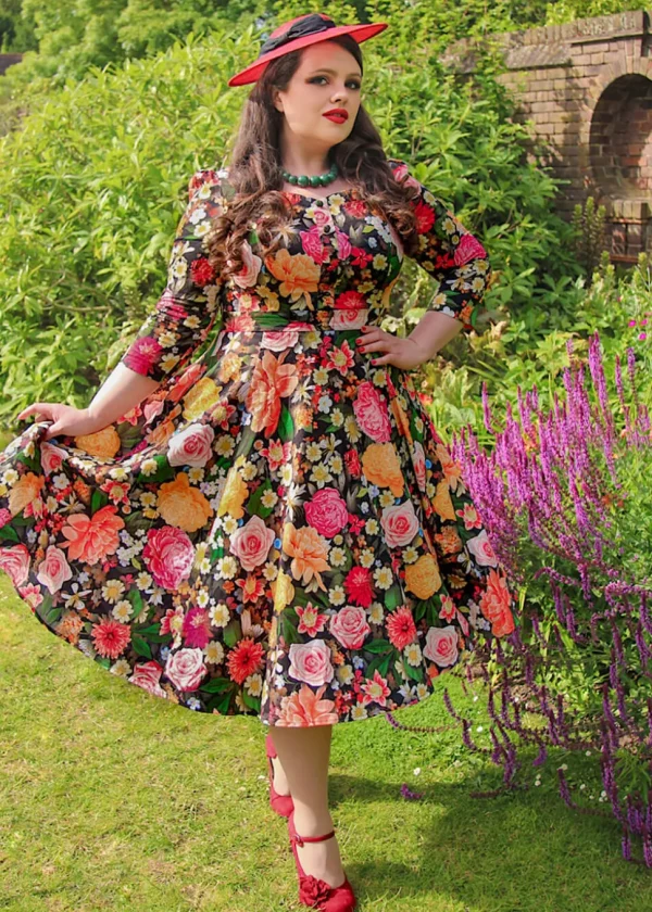 Hearts & Roses Cassidy Floral 50's Swing Dress Black