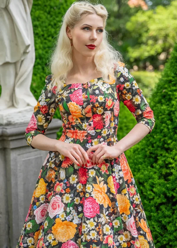 Hearts & Roses Cassidy Floral 50's Swing Dress Black