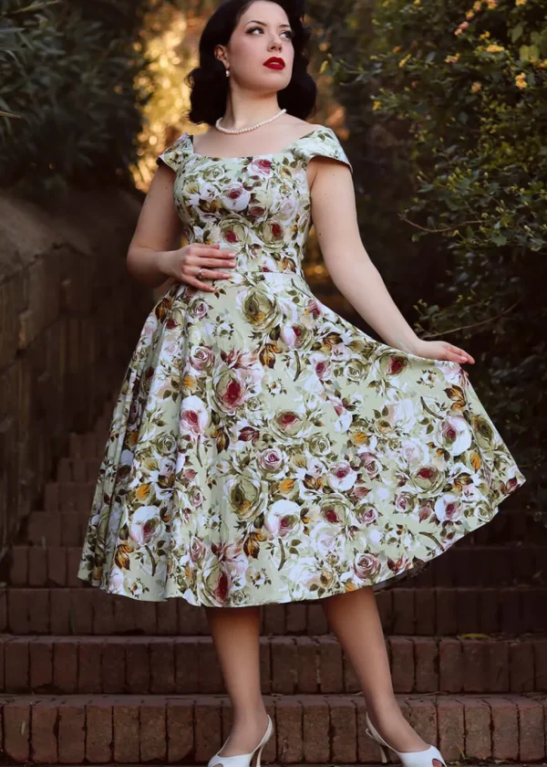 Hearts & Roses Emilia Floral 50's Swing Dress Green