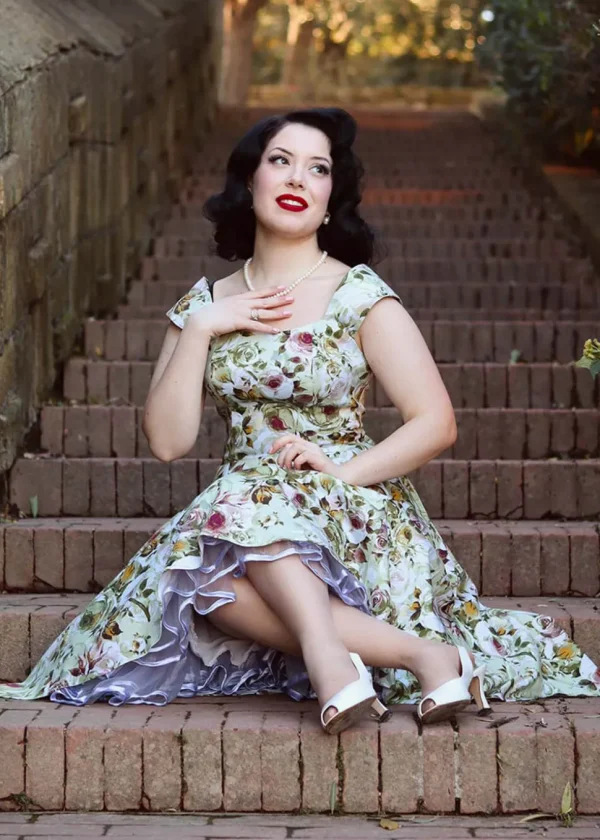 Hearts & Roses Emilia Floral 50's Swing Dress Green