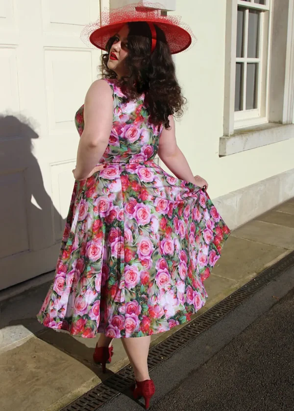 Hearts & Roses Lola Floral 50's Swing Dress Green