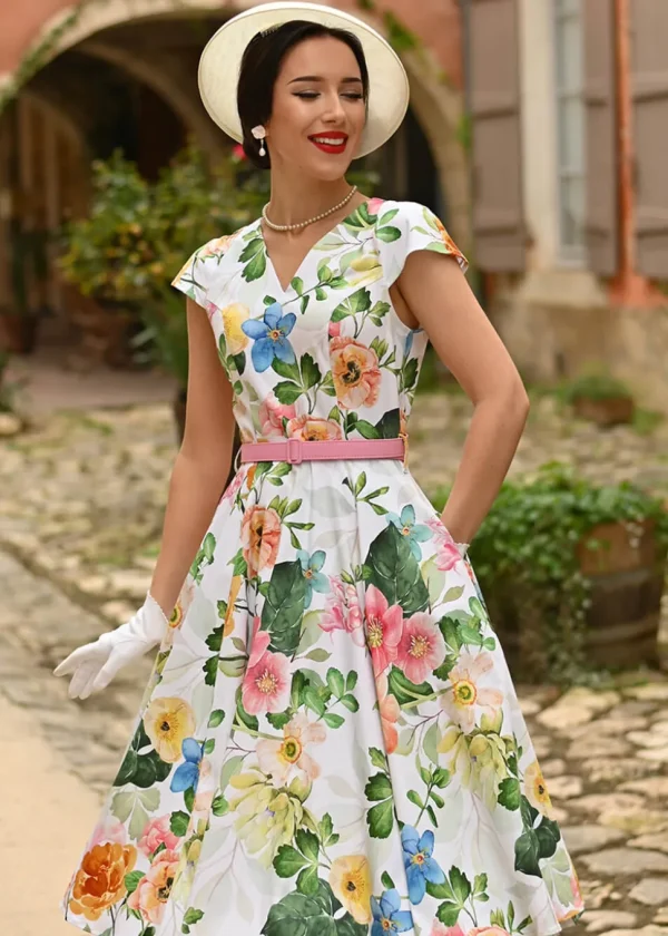 Hearts & Roses Lottie Floral 50's Swing Dress White