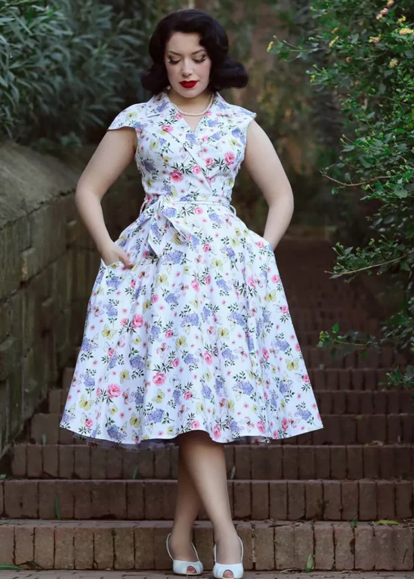 Hearts & Roses Zoey Floral Butterfly 50's Swing Dress White