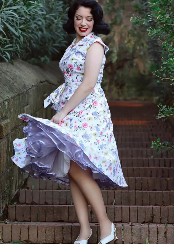 Hearts & Roses Zoey Floral Butterfly 50's Swing Dress White