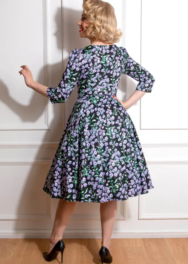 Hearts & Roses Aoife Floral 50's Swing Dress Black