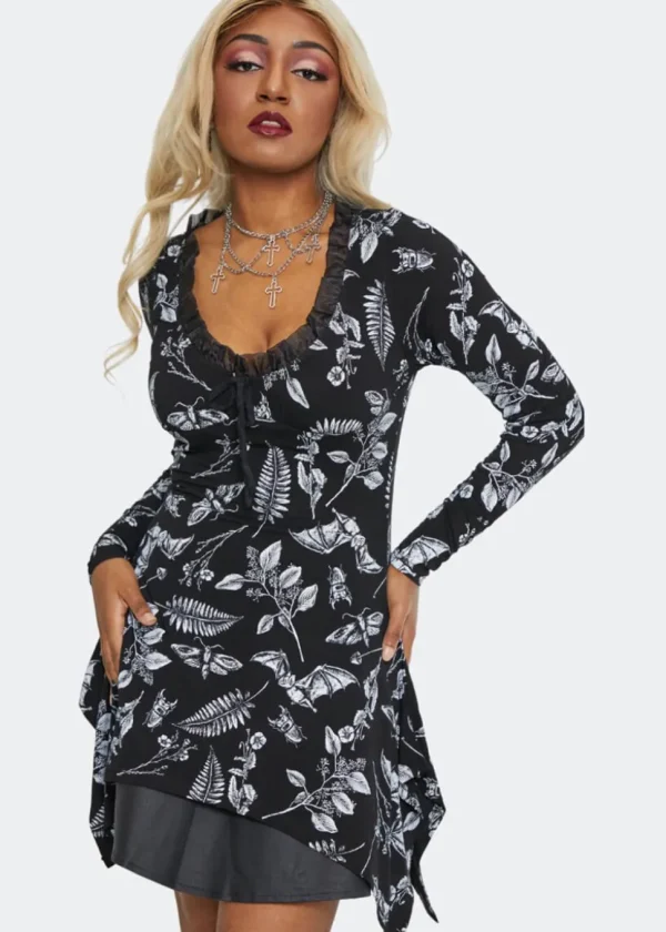 Jawbreaker Herbal Bat 70's Top Black
