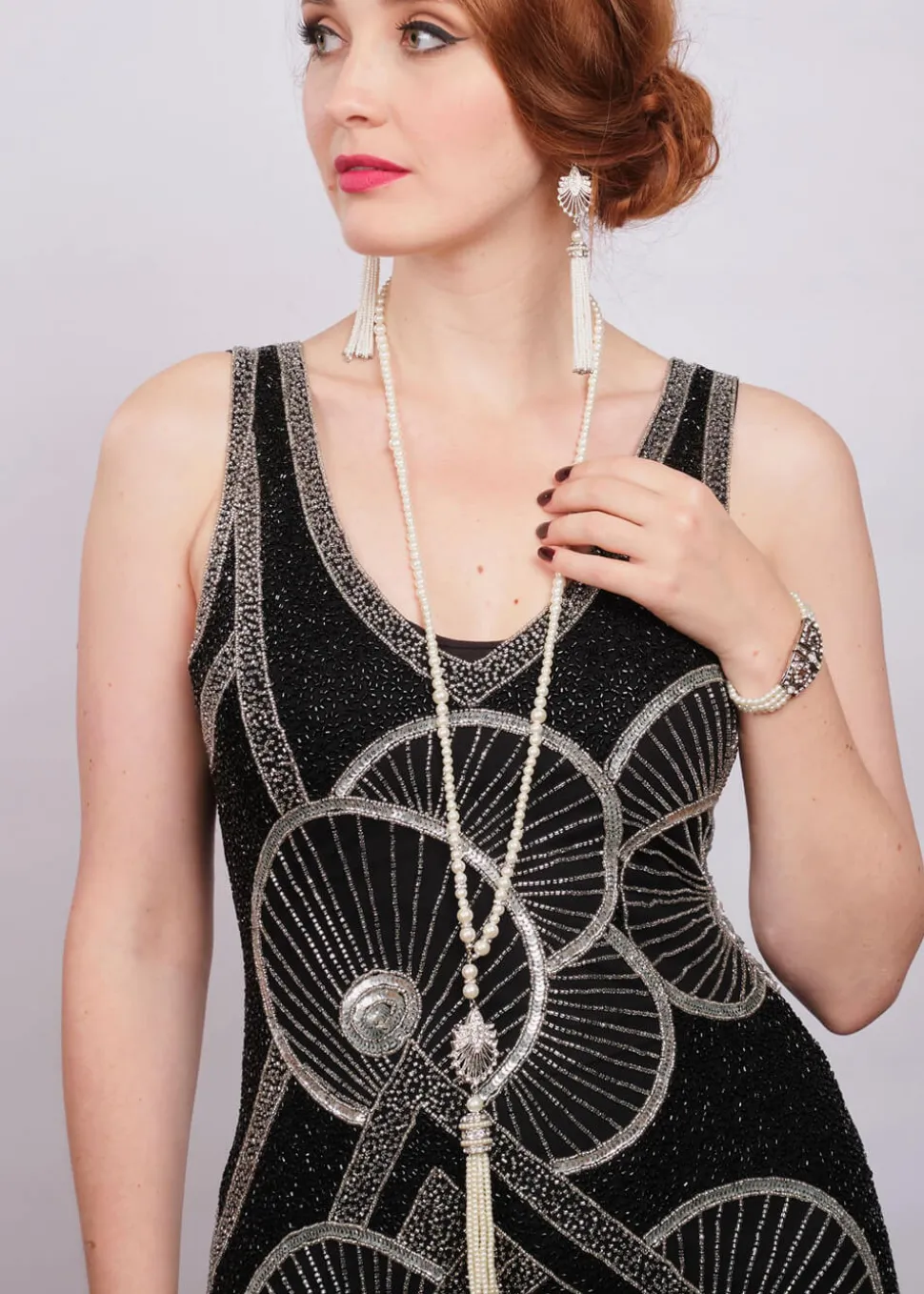Love Vintage Art Deco Tassel 20's Necklace Cream