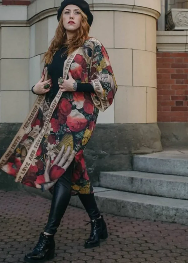 Market Of Stars Friendship Love and Truth Long Kimono