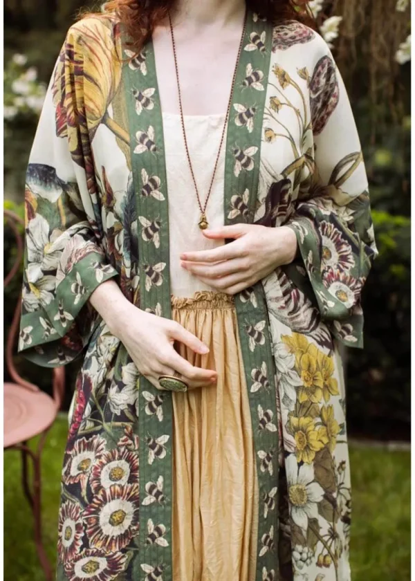 Market Of Stars Love Grows Wild Long Kimono
