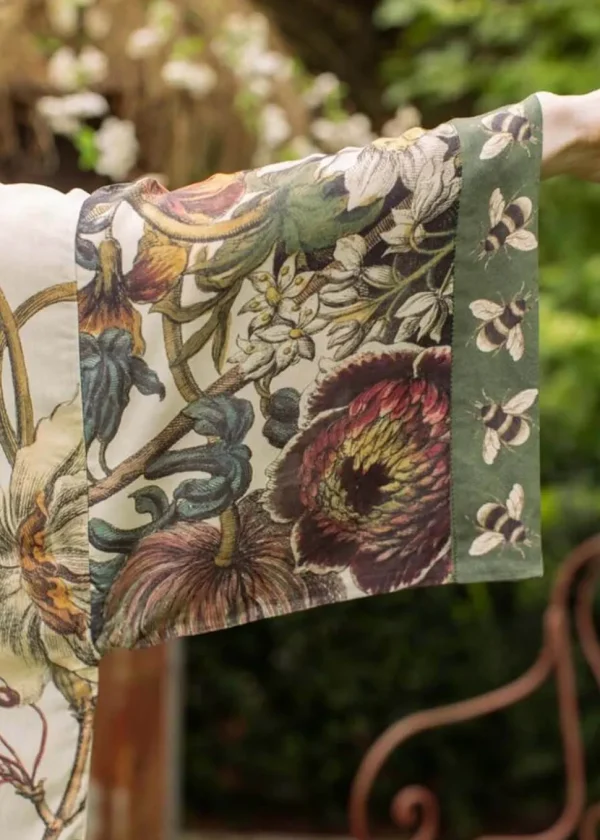 Market Of Stars Love Grows Wild Long Kimono