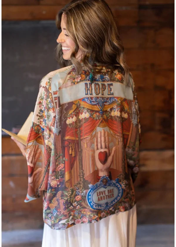 Market Of Stars Love Language Short Kimono Blauw