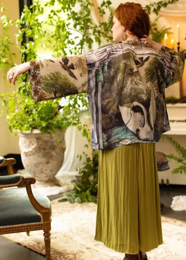 Market Of Stars Theatre Of Dreams Swan Short Kimono Multi