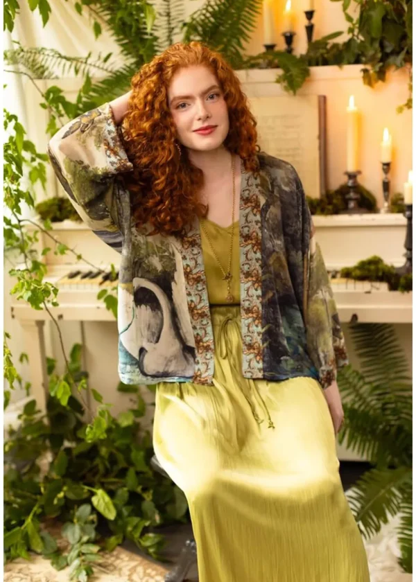 Market Of Stars Theatre Of Dreams Swan Short Kimono Multi