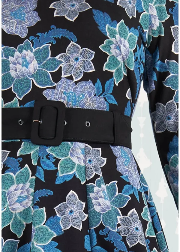 Miss Candyfloss Hasia Lee Floral 40's Swing Dress Navy