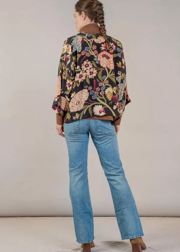 One Hundred Stars Dahlia Crepe Short Kimono Black