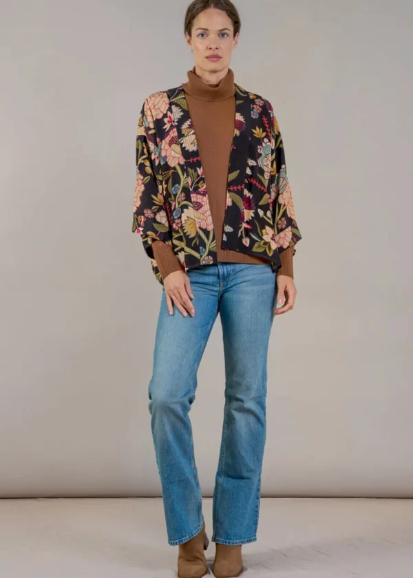One Hundred Stars Dahlia Crepe Short Kimono Black