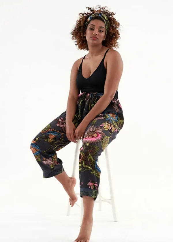 One Hundred Stars Eccentric Blooms Crepe Pants Gray