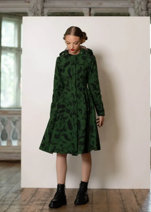 RainSisters Forest Flower Water-Repellent 50's Raincoat Green