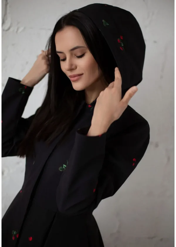 RainSisters Strawberry Water-Repellent 50's Raincoat Black