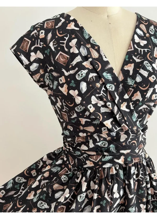 Retrolicious Greta Dark Academia 50's Swing Dress Multi