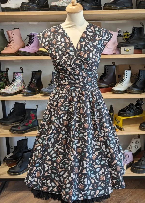Retrolicious Greta Dark Academia 50's Swing Dress Multi