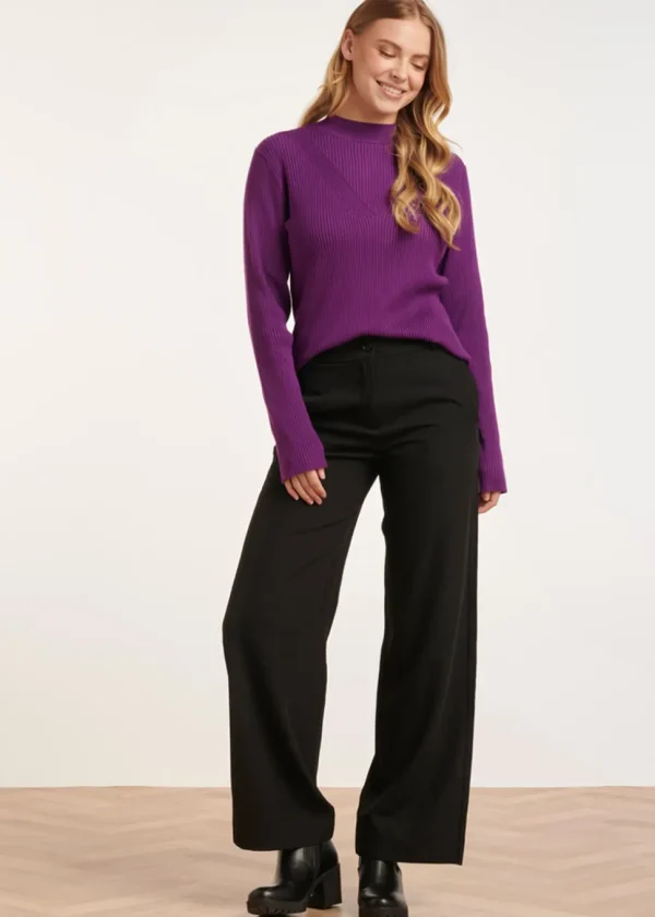 Smashed Lemon V-Shaped Love 60's Jumper Purple