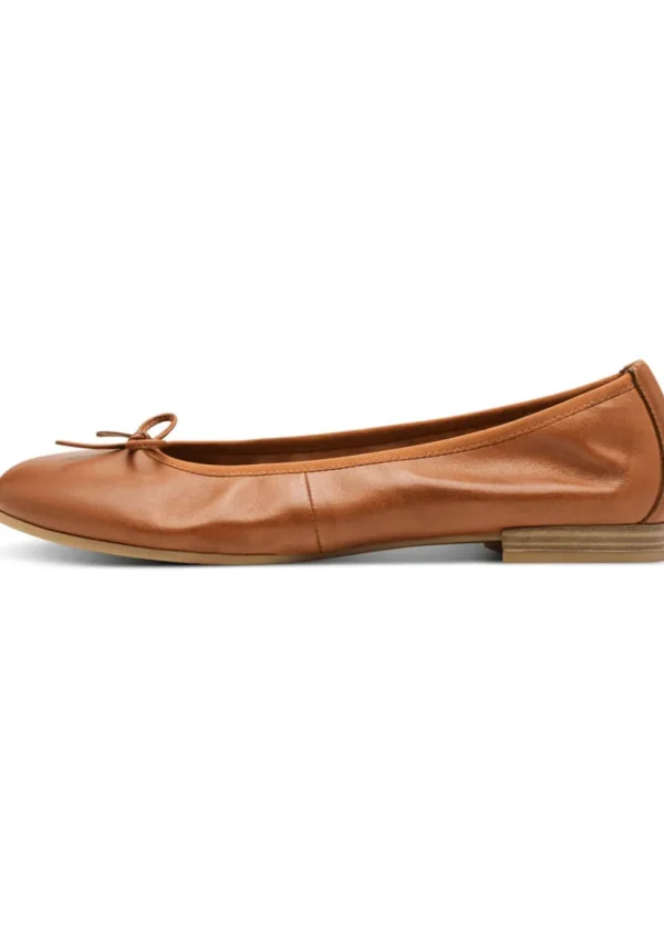 Tamaris Audrey Leather Ballerinas Chestnut