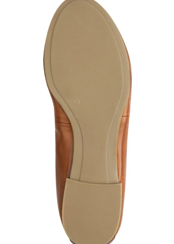 Tamaris Audrey Leather Ballerinas Chestnut
