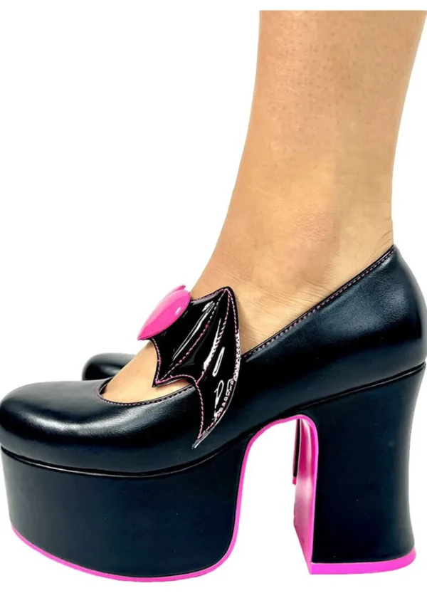 YRU Shoes x Monster High Deelite Draculaura Platform Pumps Black Red